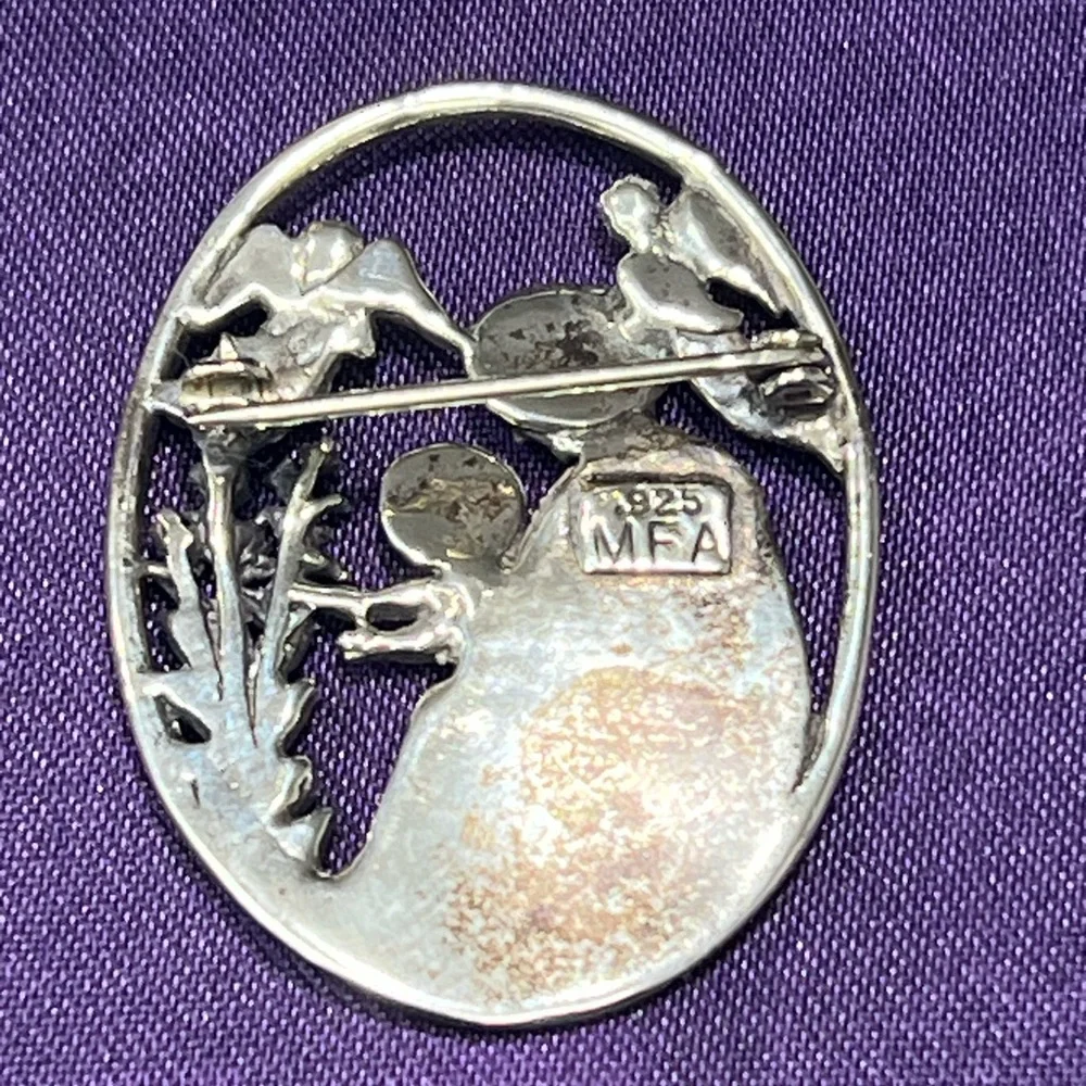 N/A elegant silver